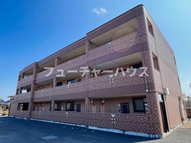 ソレイユ　シャトー