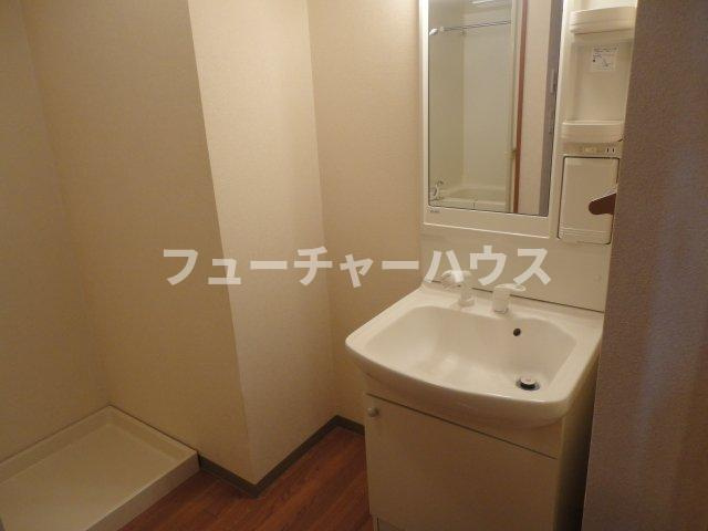 ソレイユ　シャトーの洗面所|洗髪洗面化粧台