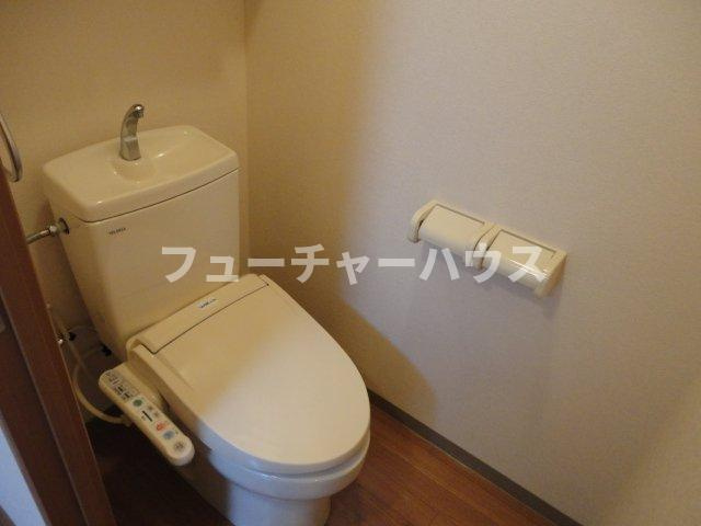 ソレイユ　シャトーのトイレ|シャワー付トイレ