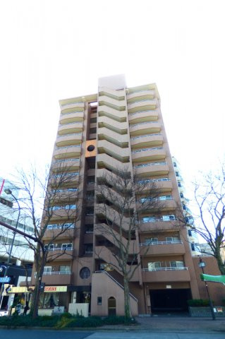 ジャルダン老松１３Ａ号室の外観
