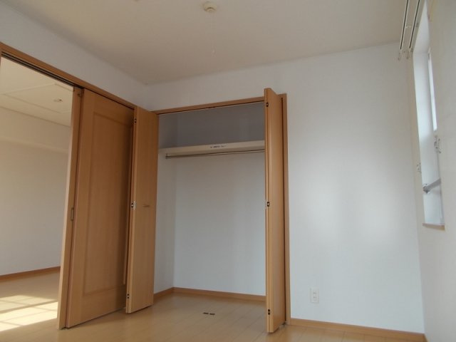 メルシープラザⅣの収納