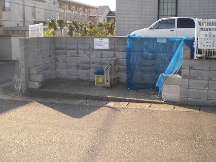 レオパレスグリーンハイツＡのその他|専用ゴミ置き場