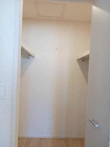 シャルマン　コリーヌの収納