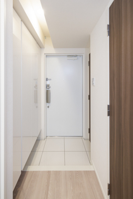 南麻布仙台坂レジデンスの玄関|※写真は同タイプ住戸です。
