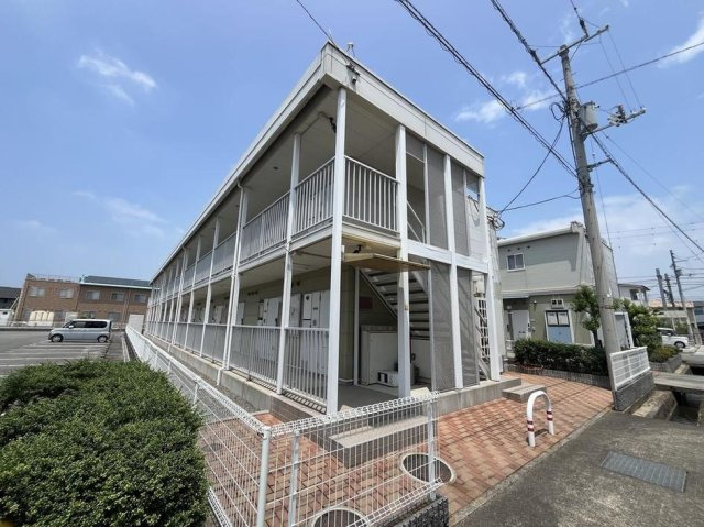 レオパレスユアーズⅡの外観