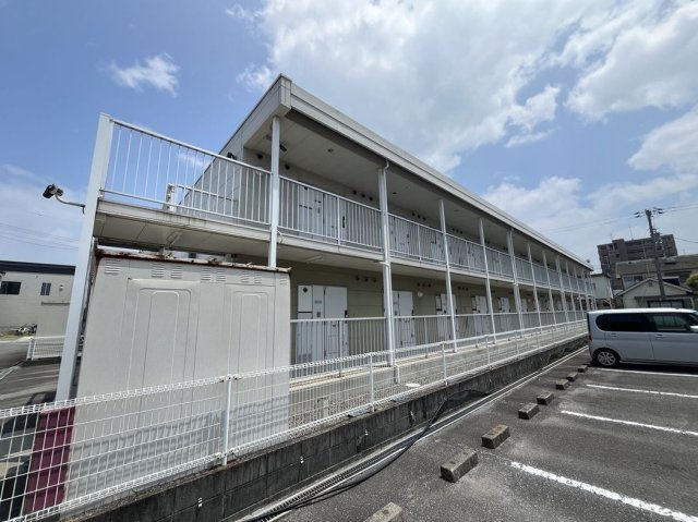 レオパレスユアーズⅡの外観