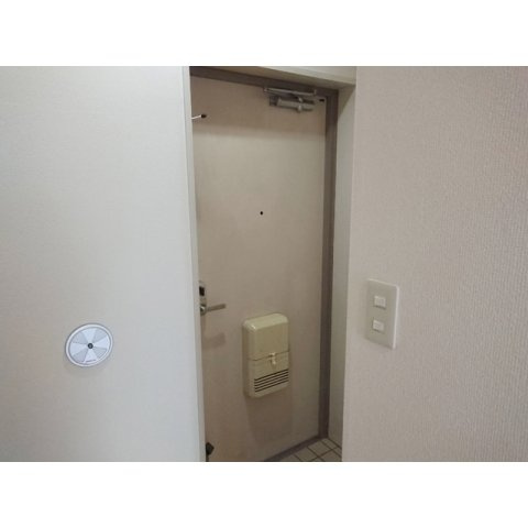 サンルビーＡＳＡＨＩの玄関