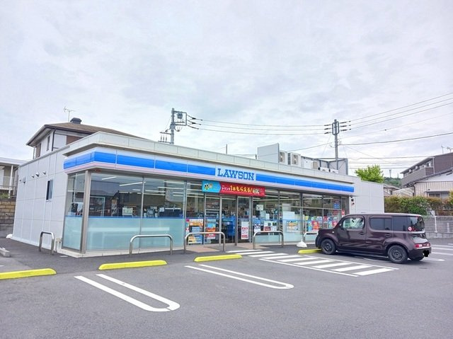 カーサ　プラシードの周辺|ローソン 大みか６丁目店まで300m