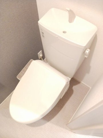 ルミエール鹿黒Ｂのトイレ