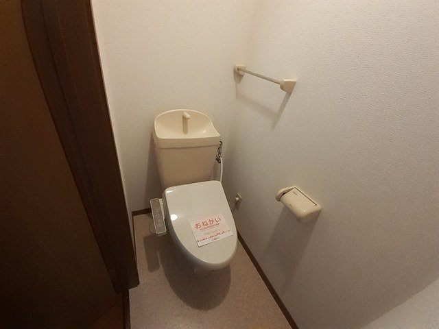 エレガントⅡのトイレ|シンプルで使いやすいトイレです
