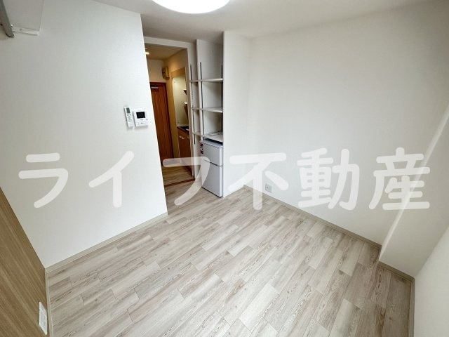 マンションHTの居間・リビング|ゆったりとした居間です