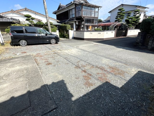 パールハイツⅡの駐車場