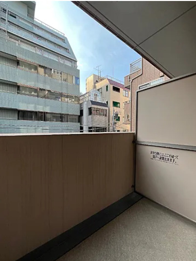 文京区本郷３丁目の賃貸マンションのバルコニー