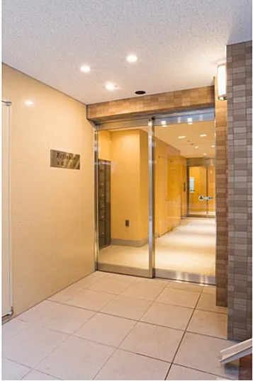文京区本郷３丁目の賃貸マンションのロビー