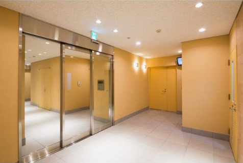 文京区本郷３丁目の賃貸マンションのロビー