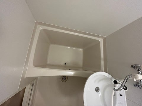 尼崎市武庫川町１丁目のアパートの浴室