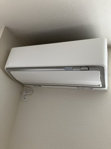 姫路市書写　中古一戸建ての冷暖房・空調設備|2026年6月撮影　リビングエアコン