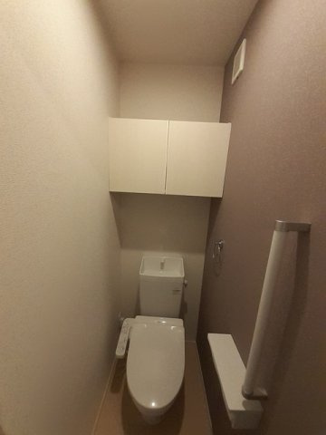 【トイレ】 | コパール | 落ち着いた色調のトイレです