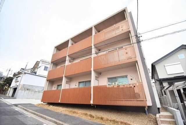 ＲＵＩＮＳ　ＴＡＭＡＮＯＩの外観