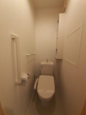 【トイレ】 | シャトン　ヒルズ | トイレです