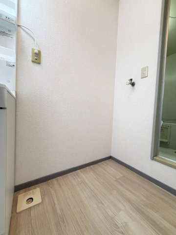 クレストディアコートの洗面所
