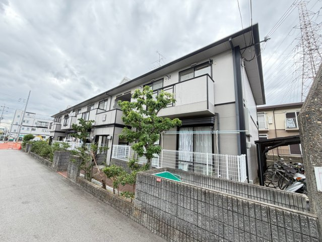 クレストディアコートの外観