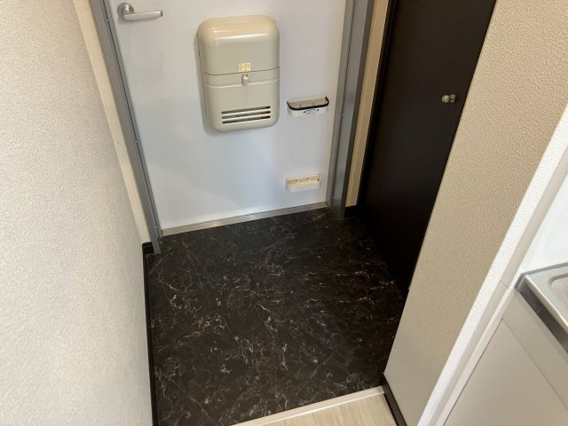【玄関】 | レオネクストラフテル | きれいな玄関です