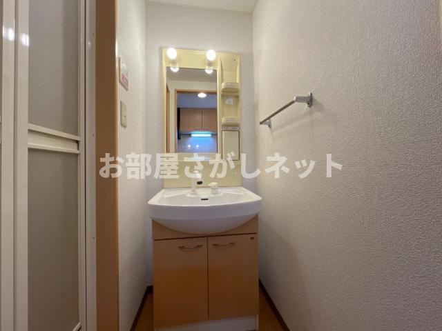 コーポ・リバーレイン【おとり物件なし】#学生・社会人にオススメ！初期費用分割払いOK！の洗面所|洗髪洗面化粧台