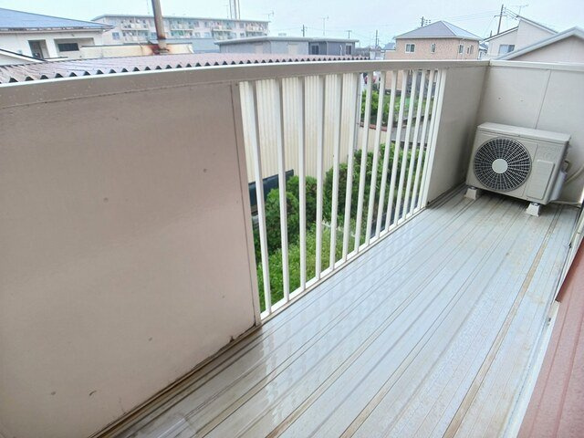 サンビレッヂ野里のバルコニー