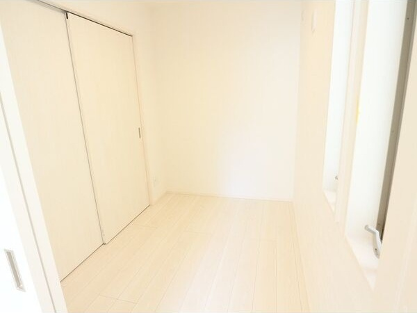 Grandtic Toveの洋室