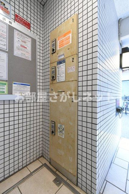 ロワール島津山南【おとり物件なし】#学生・社会人にオススメ！初期費用分割払いOK！のその他共用部分|宅配BOX