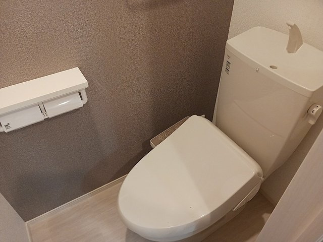 カルムのトイレ|清潔感のあるトイレです