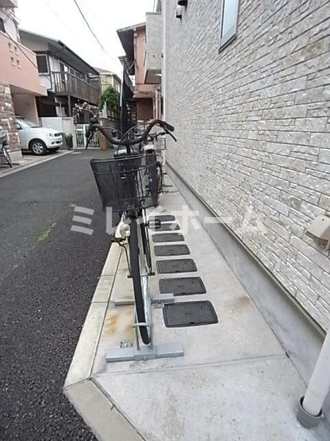 リブリ・el-verdeの駐車場