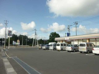 DandelionⅢ（ダンデリオンスリー）の周辺|セブンイレブン石岡東成井店まで2,259ｍ