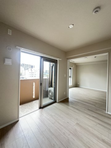 LUXCAS大橋の洋室