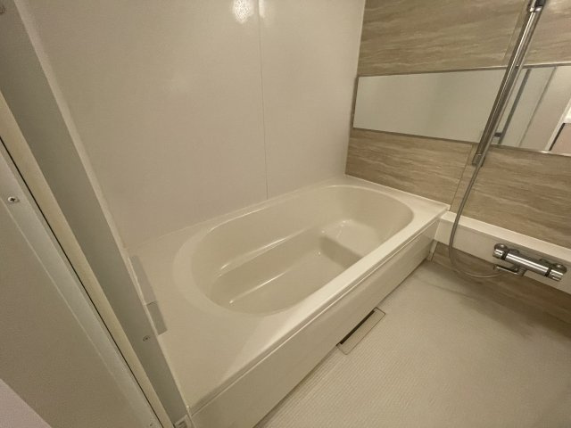 クレモンティーヌ　Ａの浴室