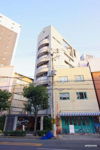 SENSE UMEKITA　仲介手数料無料の外観