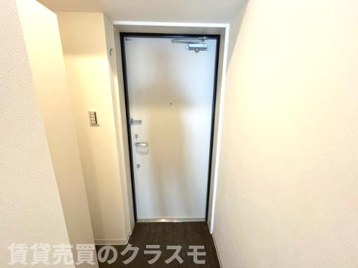 GRANDOCEAN京阪本通の玄関