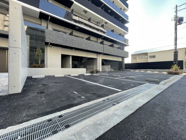 S-RESIDENCE難波大国町Unoの駐車場|S-RESIDENCE難波大国町Uno（エスレジデンスナンバダイコクチョウウーノ）　駐車場
