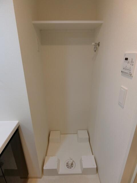 クレストコート江古田の設備|室内洗濯置き場