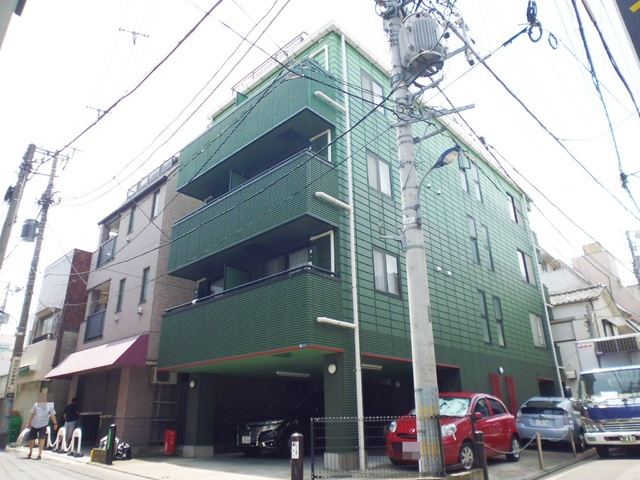 らぶにーるの外観|商店街すぐそば☆お買い物に便利な立地☆
