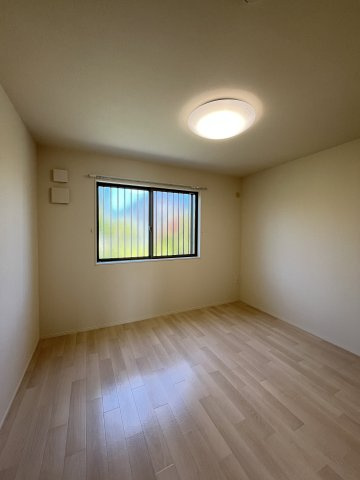 ラクードシャＡの設備|室内物干（イメージ）