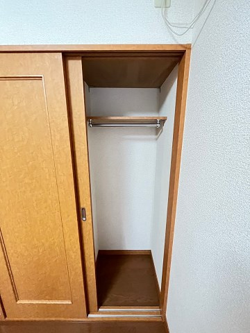 レオパレス北夙川フラットの収納