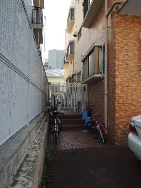 レジデンス荘の外観