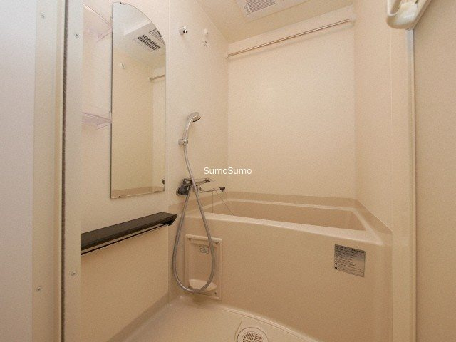 プレサンス四天王寺前夕陽ヶ丘アクティの浴室