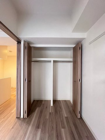 プレサンス松屋町グレースの収納