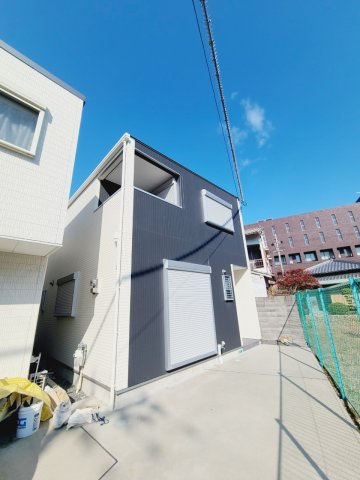 笠屋町戸建　B棟の外観