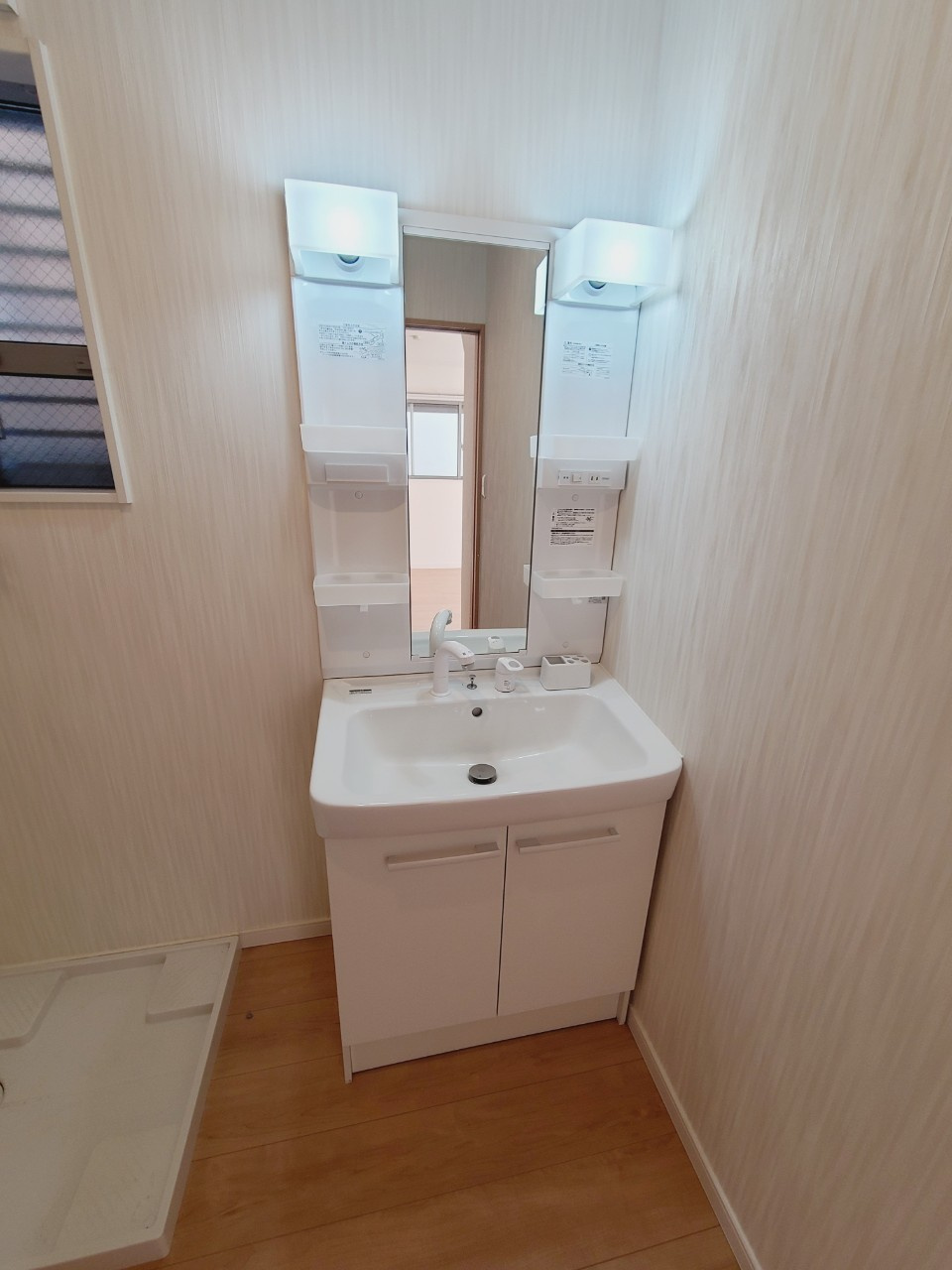 笠屋町戸建　B棟の洗面所