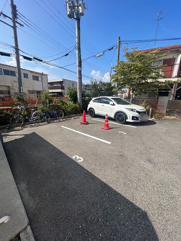 尼崎市水堂町１丁目の賃貸マンションの駐車場|駐車スペースもあります