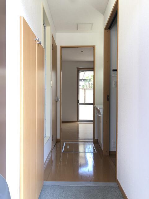 向山パーク５の玄関